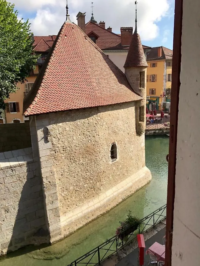 Appartement Design Appart O'Prison.. Canal View & Old Prisons à Annecy