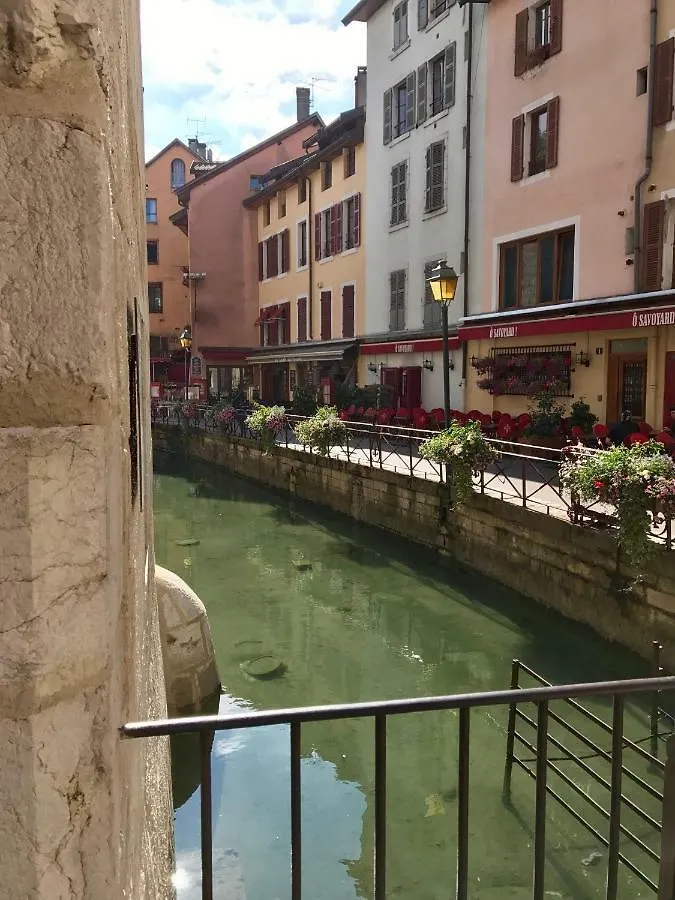 Appartement Design Appart O'Prison.. Canal View & Old Prisons à Annecy